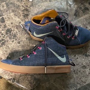 Lebron lifestyle denim